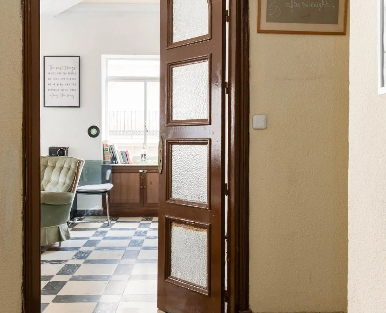 Vintage Flat Malaga Apartment