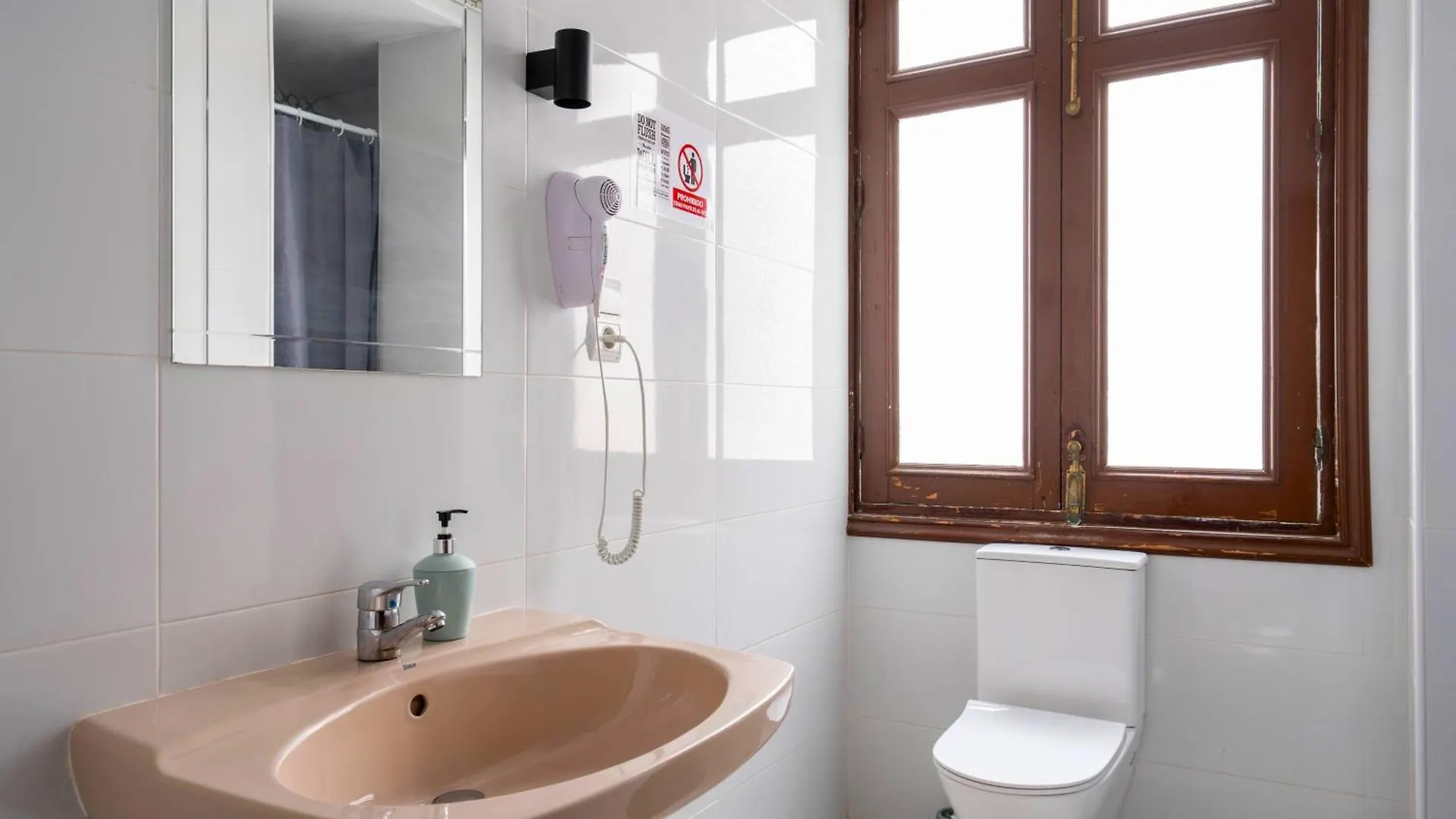 Vintage Flat Malaga Apartment