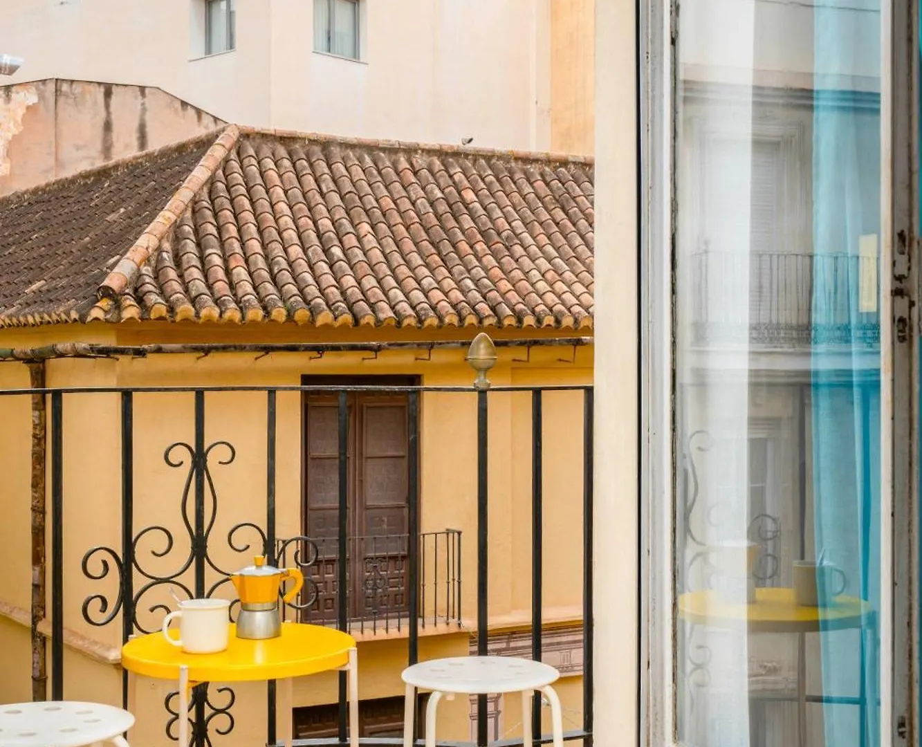 Vintage Flat Malaga Apartment